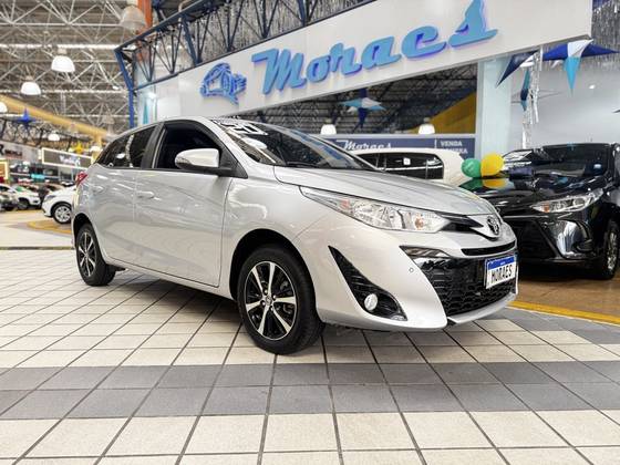 TOYOTA YARIS 1.5 16V FLEX XS MULTIDRIVE TOYOTA YARIS 1.5 16V FLEX XS MULTIDRIVE